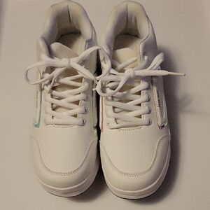 Sleek White Women's Retractable Roller Sneakers